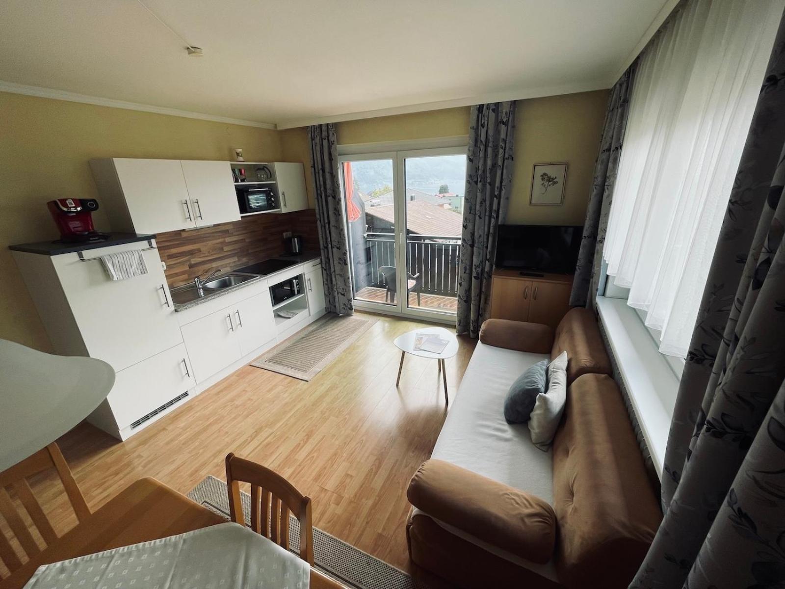 Ferienhaus Schiemel Altmuenster Bilik gambar